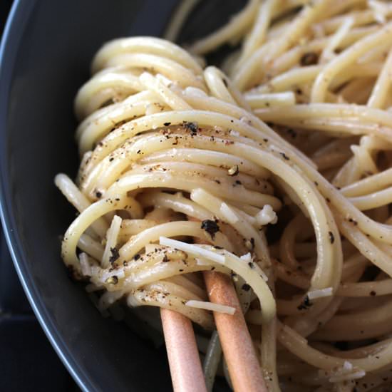 Sichuan cacio e pepe - Recipe photo by Food Gal