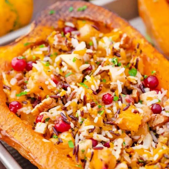 Stuffed Butternut Squash - Recipe photo by 30minutesmeals