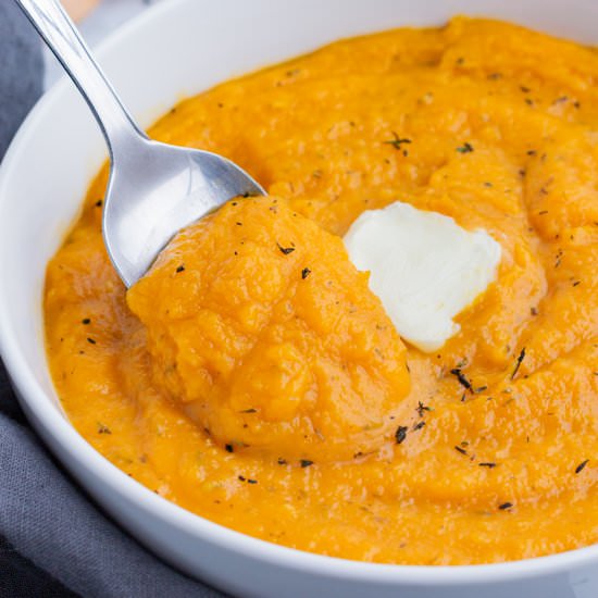 Mashed Butternut Squash - Recipe photo by EvolvingTable