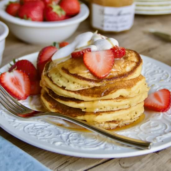 Lemon Ricotta Pancakes - Recipe photo by lanebakery