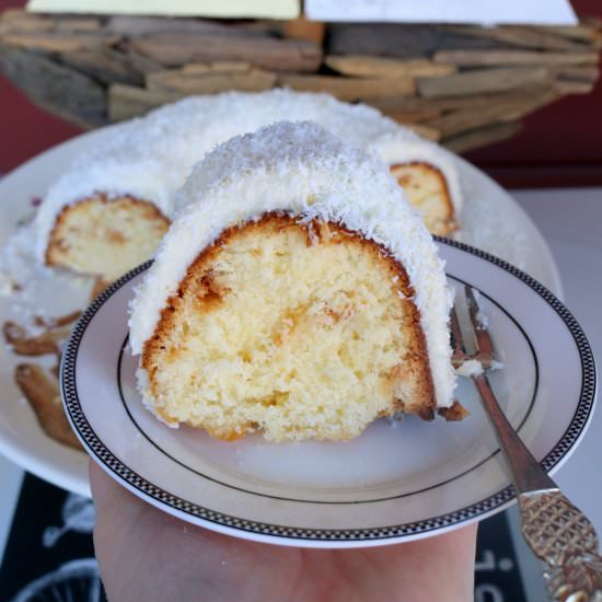 Famous Tom Cruise Coconut Cake - Recipe photo by 5 star cookies