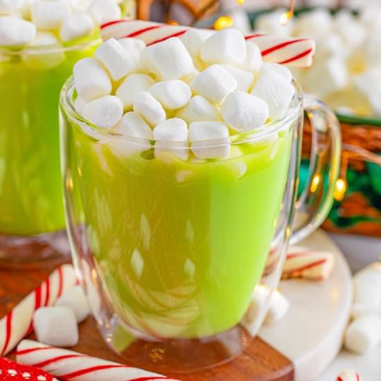 Grinch Hot Chocolate - Recipe photo by OnMyKidsPlate
