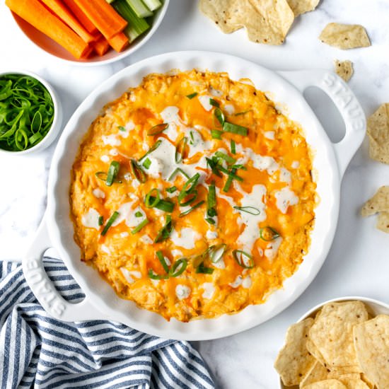 Greek Yogurt Buffalo Chicken Dip - Recipe photo by freshapron