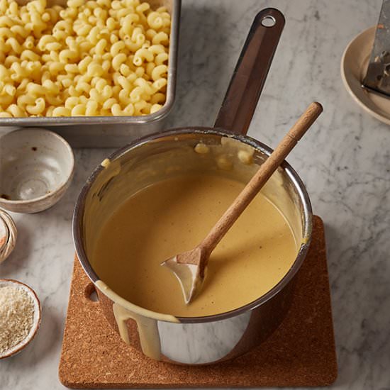Vegan Cheese Sauce (no cashews) - Recipe photo by budgetfriendlyvegan