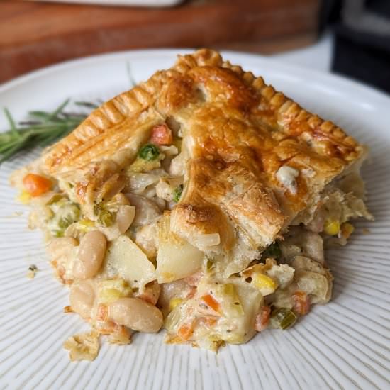 Creamy Vegetable Pie - Recipe photo by Plantpowercooking