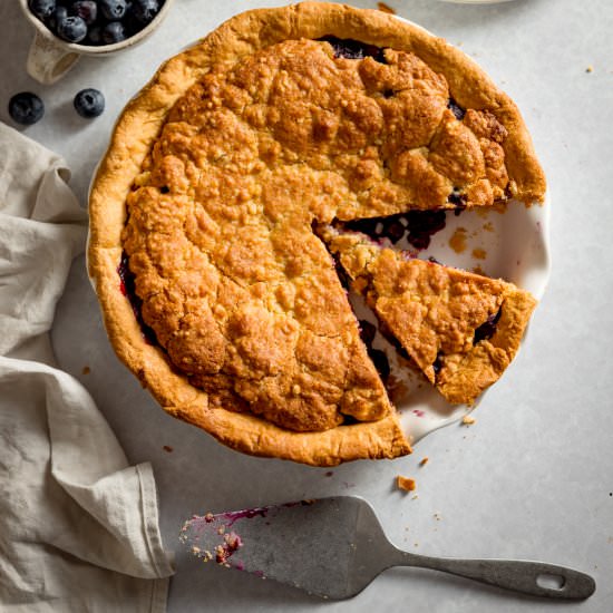 Blueberry Crumble Pie - Recipe photo by KitchenSanctuary
