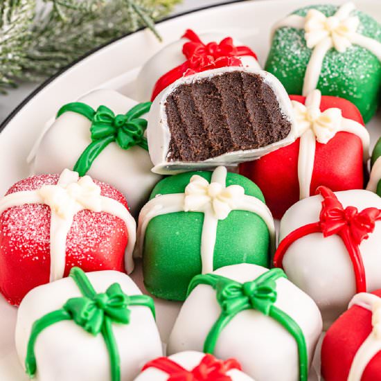 Christmas Present Oreo Truffles - Recipe photo by OnMyKidsPlate