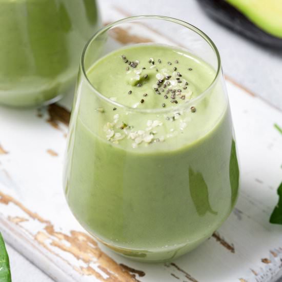 AVOCADO SMOOTHIE - Recipe photo by healthyfitnessmeals