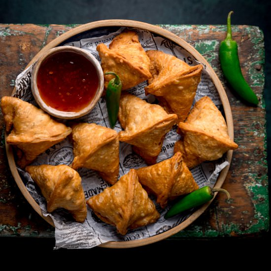 Vegeable Samosa Recipe - Recipe photo by KitchenSanctuary