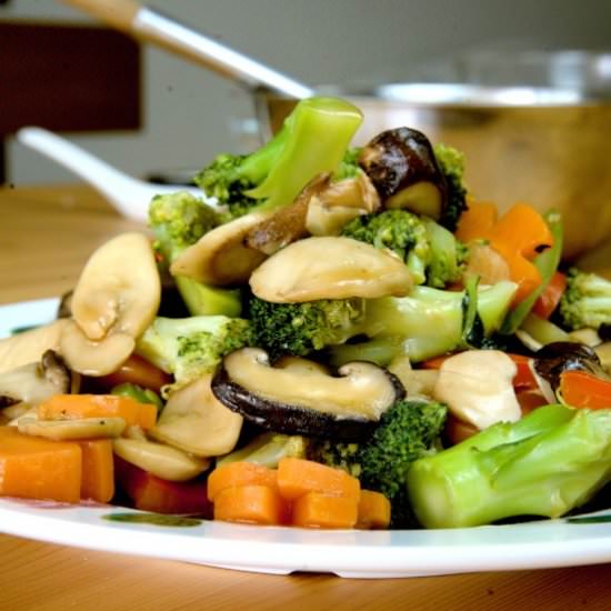 Broccoli with mushrooms stir-fry - Recipe photo by Taste of Asian Food