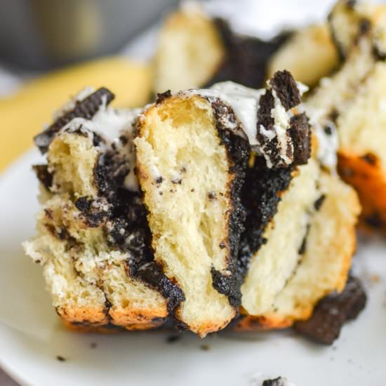 Vegan Oreo Cinnamon Rolls - Recipe photo by earthly provisions