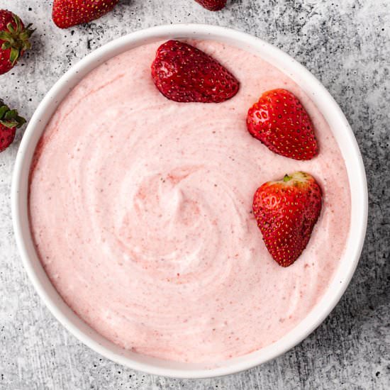 Keto Strawberry Mousse - Recipe photo by lowcarbafrica