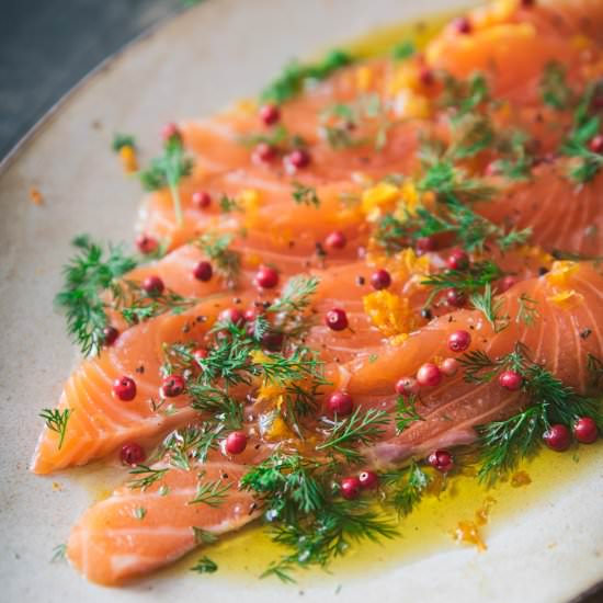 Sliced Salmon Marinated with Dill - Recipe photo by zesttangerine