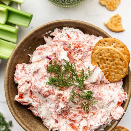 Smoked Salmon Dip - Recipe photo by myeverydaytable