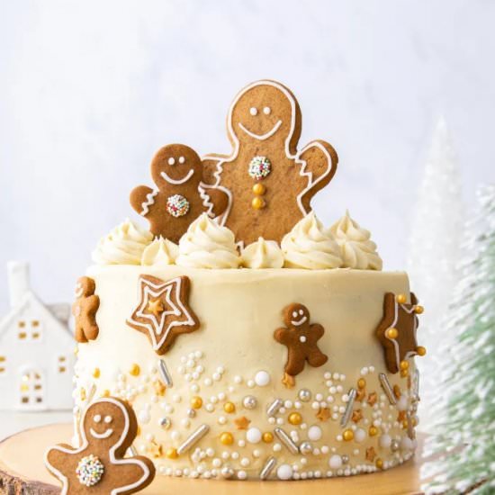Gingerbread Cake with White Chocolate - Recipe photo by Jessie Bakes Cakes