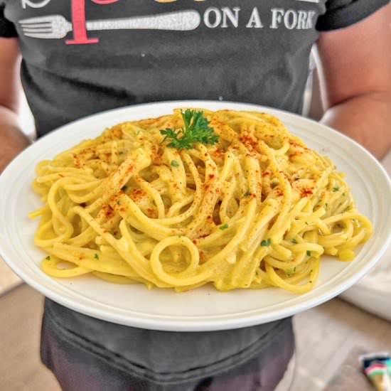 Creamy Saffron Spaghetti - Recipe photo by Spain on a Fork