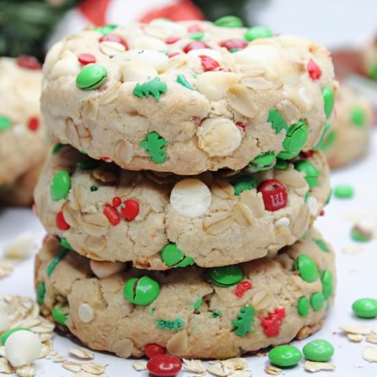 Oatmeal Christmas Cookies - Recipe photo by Skinny Sweets