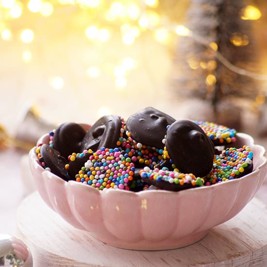 Chocolate Nonpareils - Recipe photo by blend with spices