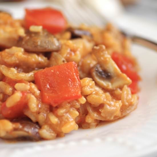 mediterranean chicken & mushrooms - Recipe photo by christinascucina