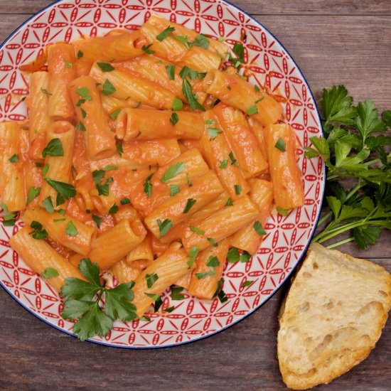 Pasta alla Vodka - Recipe photo by Flipped-Out Food