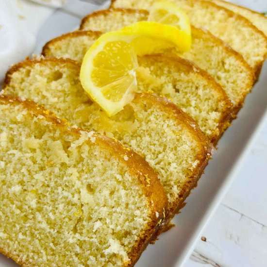 Easy Lemon Cake - Recipe photo by bklynactivemama