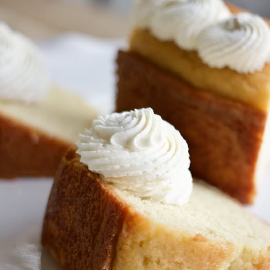 Mascarpone Whipped Cream Frosting - Recipe photo by lanebakery
