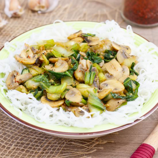 Pak choi with mushrooms - Recipe photo by mecooks.com