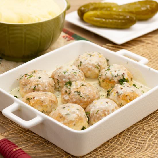 Salmon meatballs - Recipe photo by mecooks.com
