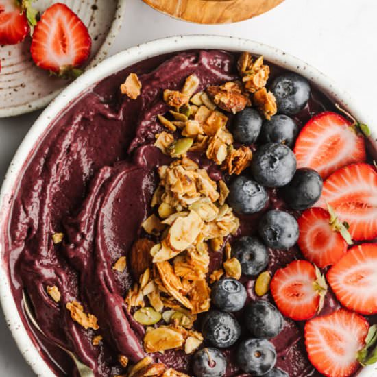 Acai Bowl - Recipe photo by myeverydaytable