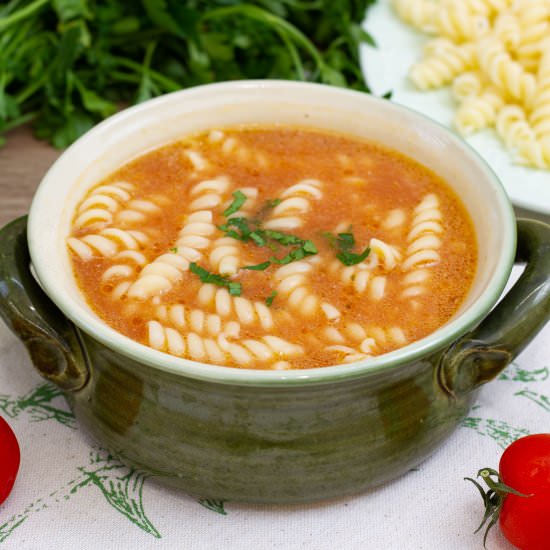 Tomato soup in broth - Recipe photo by mecooks.com