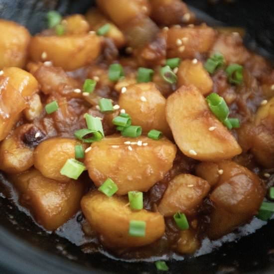 Korean braised potatoes - Recipe photo by foodmakesmehappy