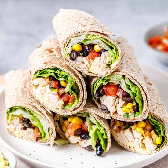 SOUTHWEST CHICKEN WRAP - Recipe photo by healthyfitnessmeals
