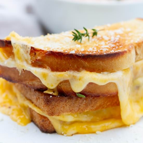 Toaster Oven Grilled Cheese - Recipe photo by LifeCurrents