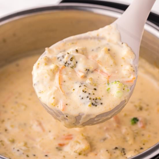 Instant Pot Broccoli Cheddar Soup - Recipe photo by pumpkinnspice