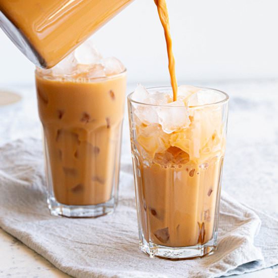 Easy Thai Iced Tea – Cha Yen - Recipe photo by Wandercooks