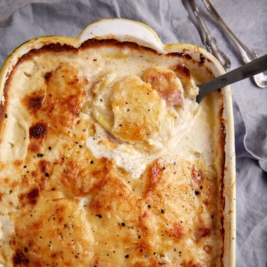 Scalloped Potatoes and Ham - Recipe photo by Barbara Curry