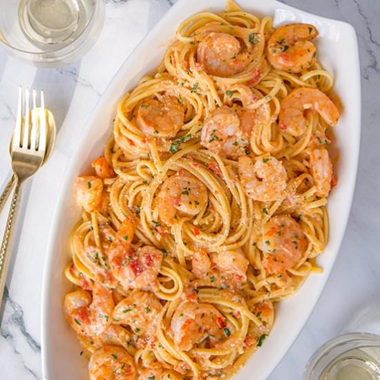 Creamy Tomato Shrimp Pasta - Recipe photo by sipandsanity