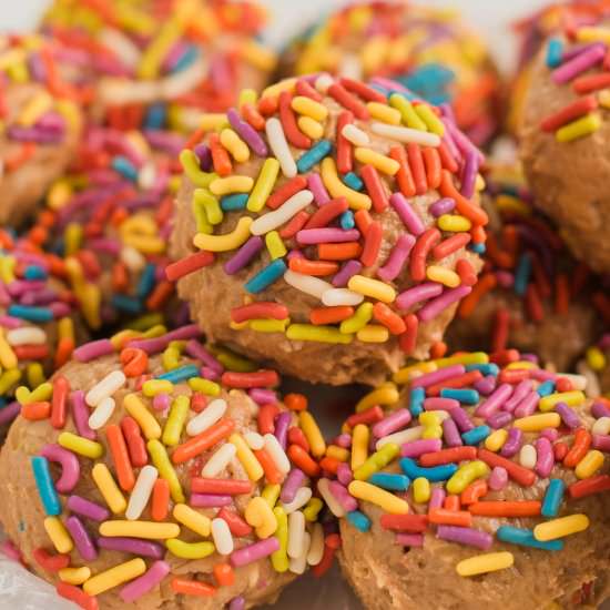 Birthday Cake Protein Balls - Recipe photo by buildyourbite