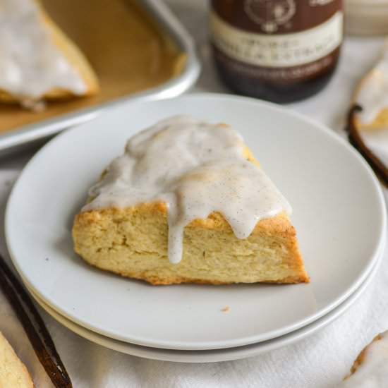 Vegan Vanilla Bean Scones - Recipe photo by earthly provisions