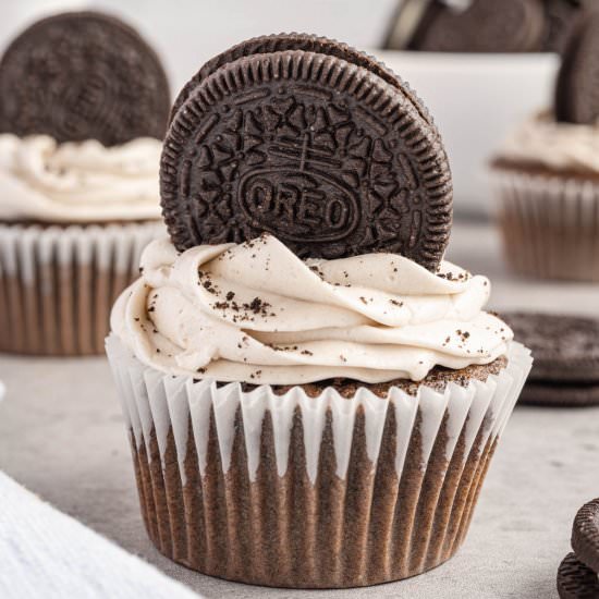 Oreo Cupcakes - Recipe photo by KyleeCooks