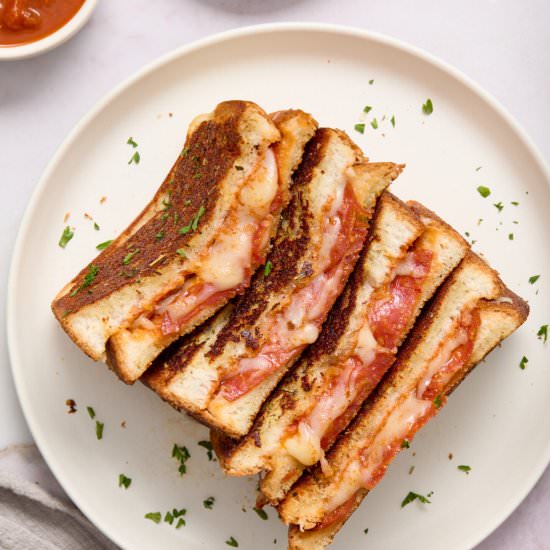 Pizza Grilled Cheese - Recipe photo by pumpkinnspice