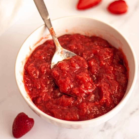 Strawberry Filling For Cakes - Recipe photo by PastryWishes