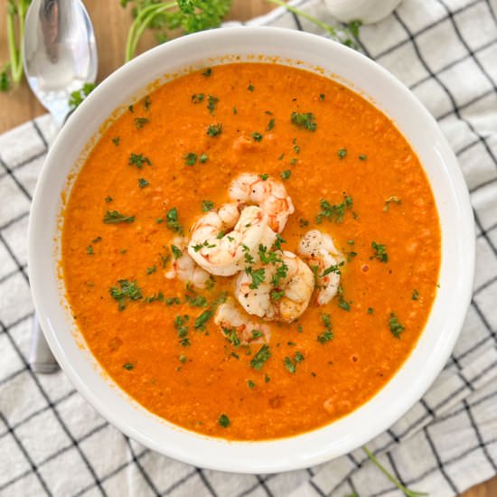 CREAMY Spanish Seafood Soup - Recipe photo by Spain on a Fork
