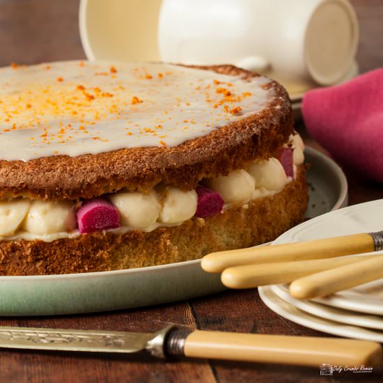 Rhubarb and Custard Genoise - Recipe photo by Recipe Crumbs