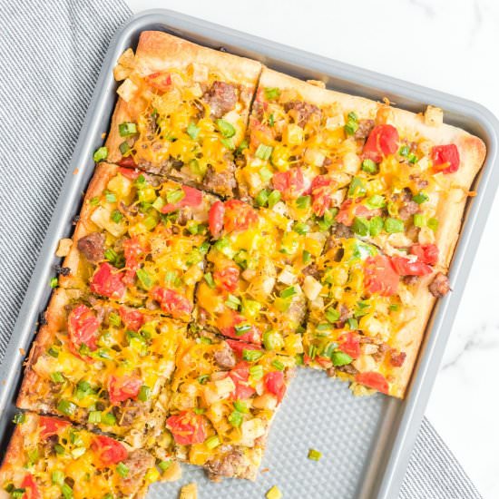 Easy Sausage Breakfast Pizza - Recipe photo by OnMyKidsPlate
