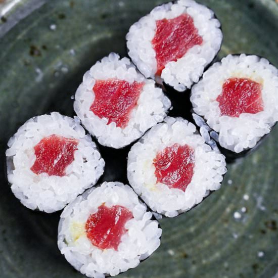 Tekka Maki (Tuna Sushi Rolls) - Recipe photo by Sudachi Recipes