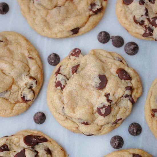 Soft & chewy chocolate chip cookies - Recipe photo by evabakes