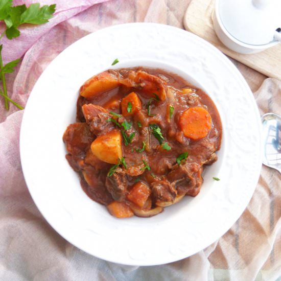Simple Beef and Tomato Slow Cooked - Recipe photo by thespeltkitchen