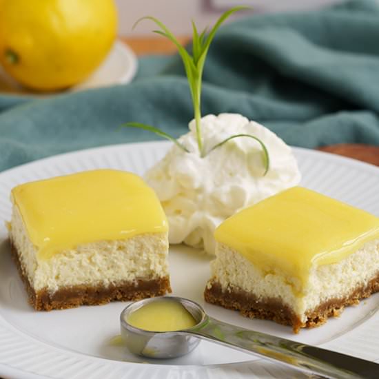 Lemon Cheesecake Bites with Lemon C - Recipe photo by Mycookiejourney