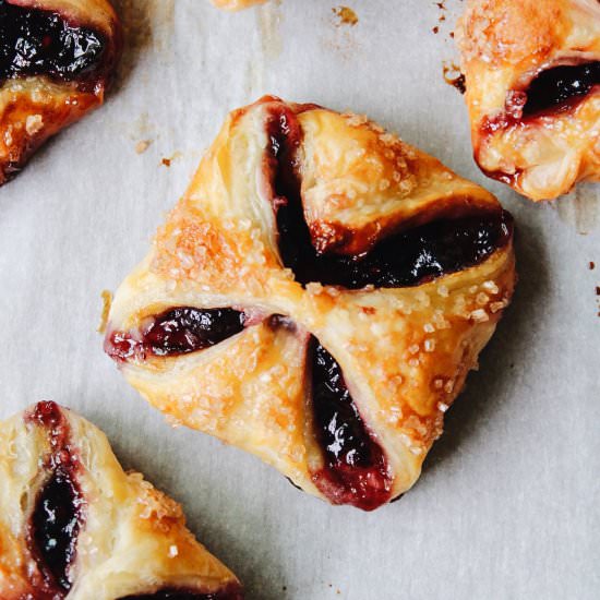 Jam Puff Pastry Tarts - Recipe photo by thefigjar